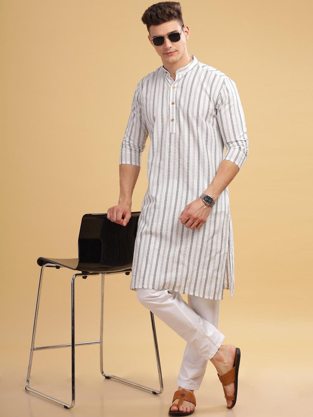 Anouk Pure Cotton Self Stripe Knee Length Kurta - view 1