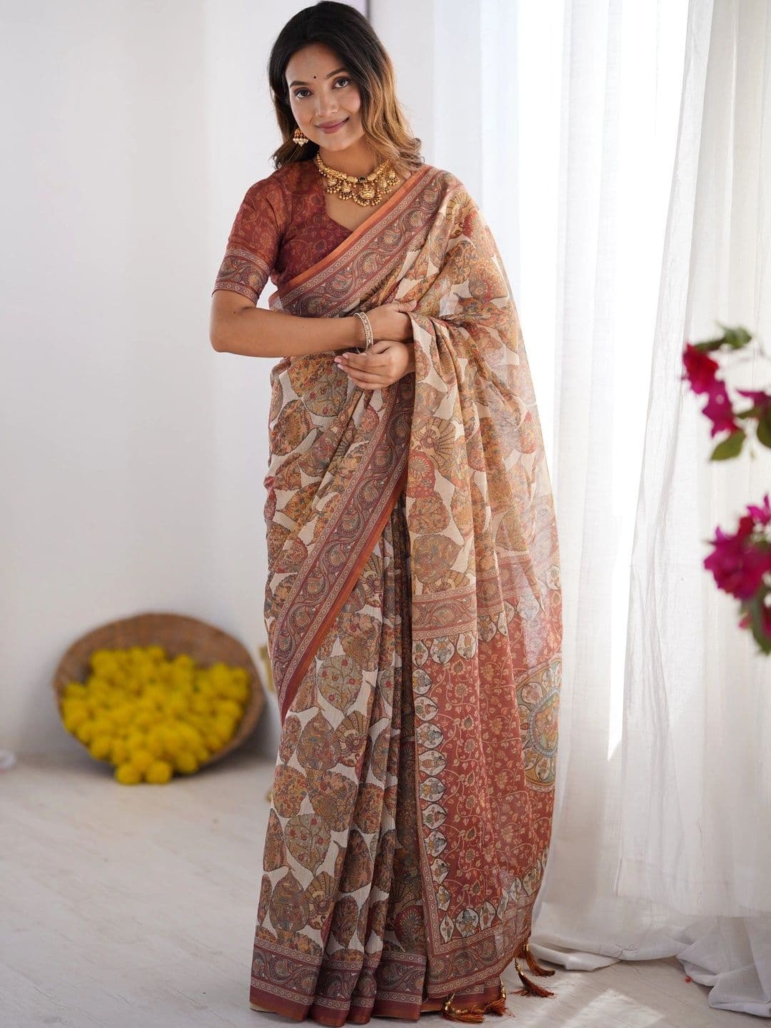 Panzora Kalamkari Linen Blend Designer Saree - view 1