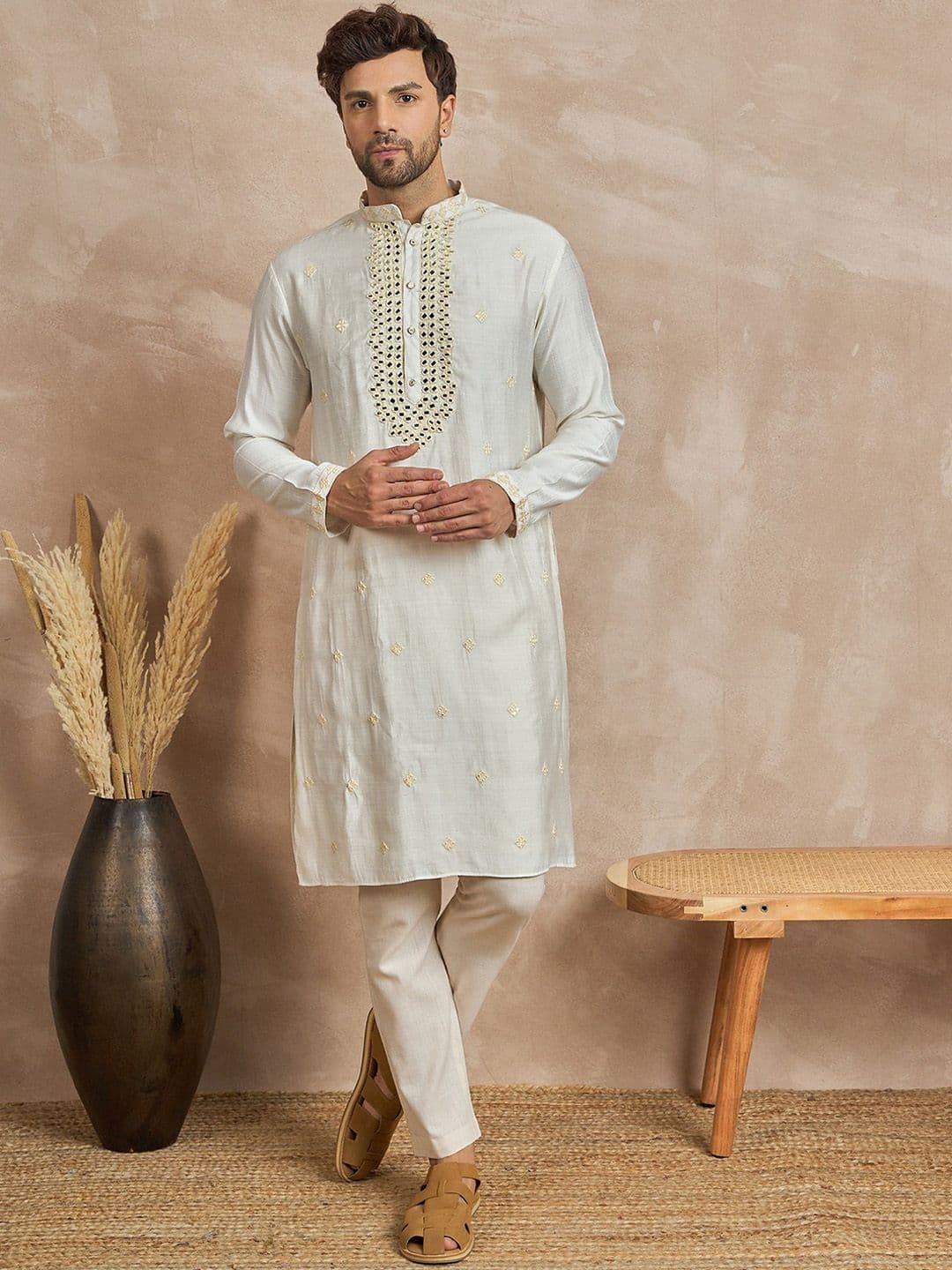 Anouk Floral Embroidered Mandarin Collar Mirror Work Straight Kurta - view 1