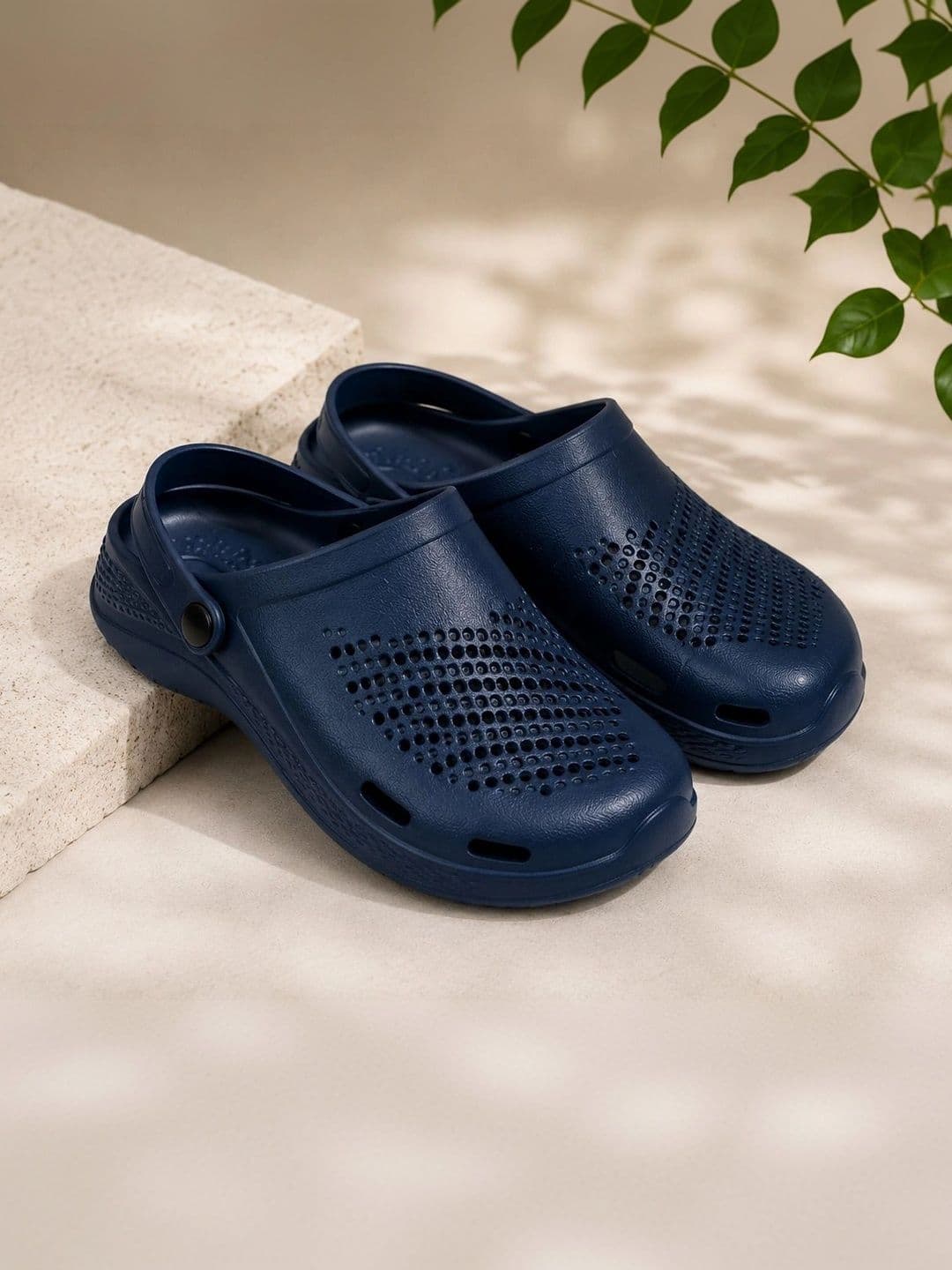 Roadster Men Clogs Sandals - view 1