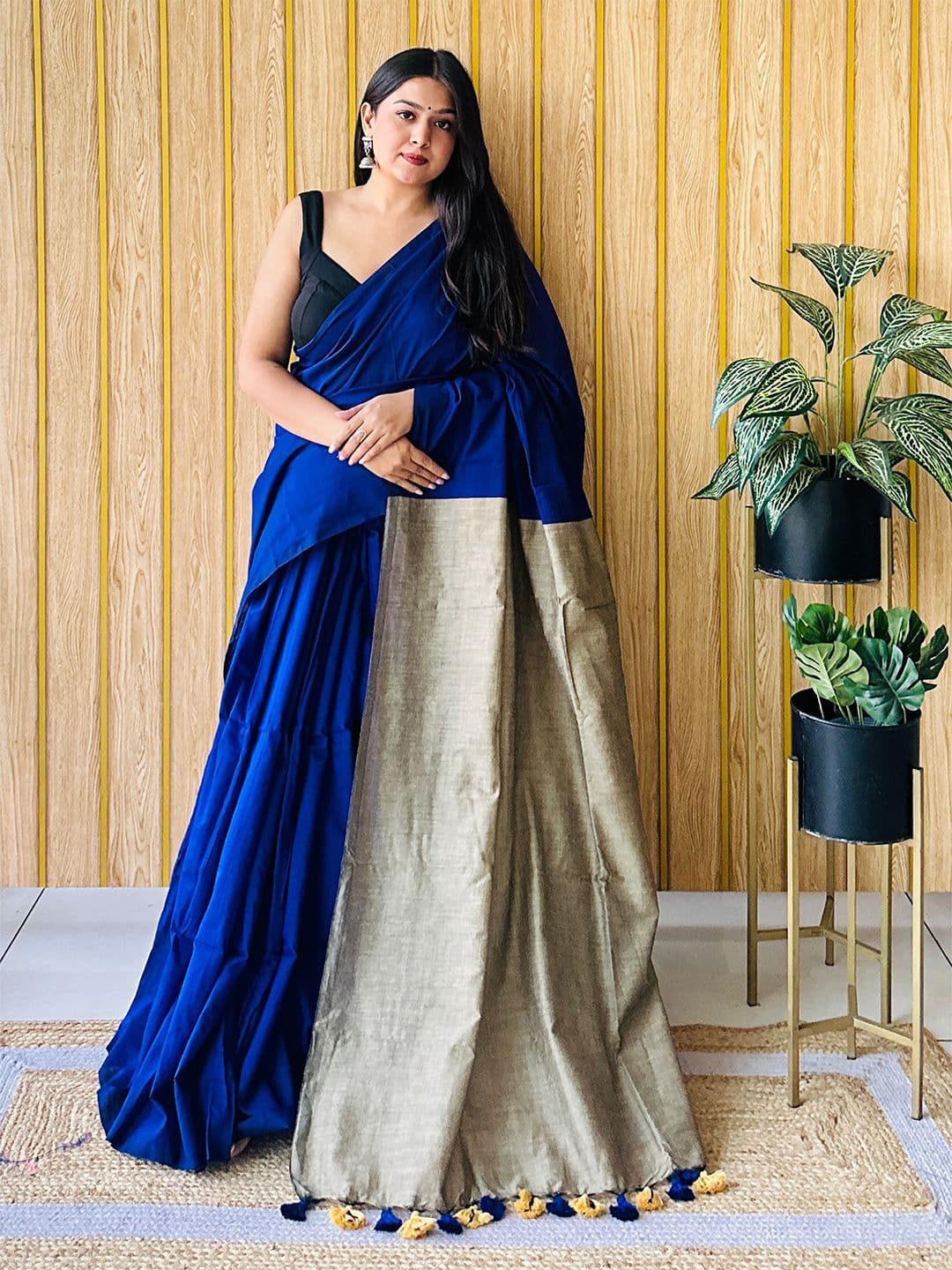 Anouk Tassel Detailed Saree with No Border - view 1
