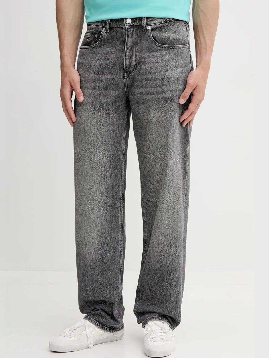 YAMEETFIT Men Jean Straight Fit Mid-Rise Jeans - view 1