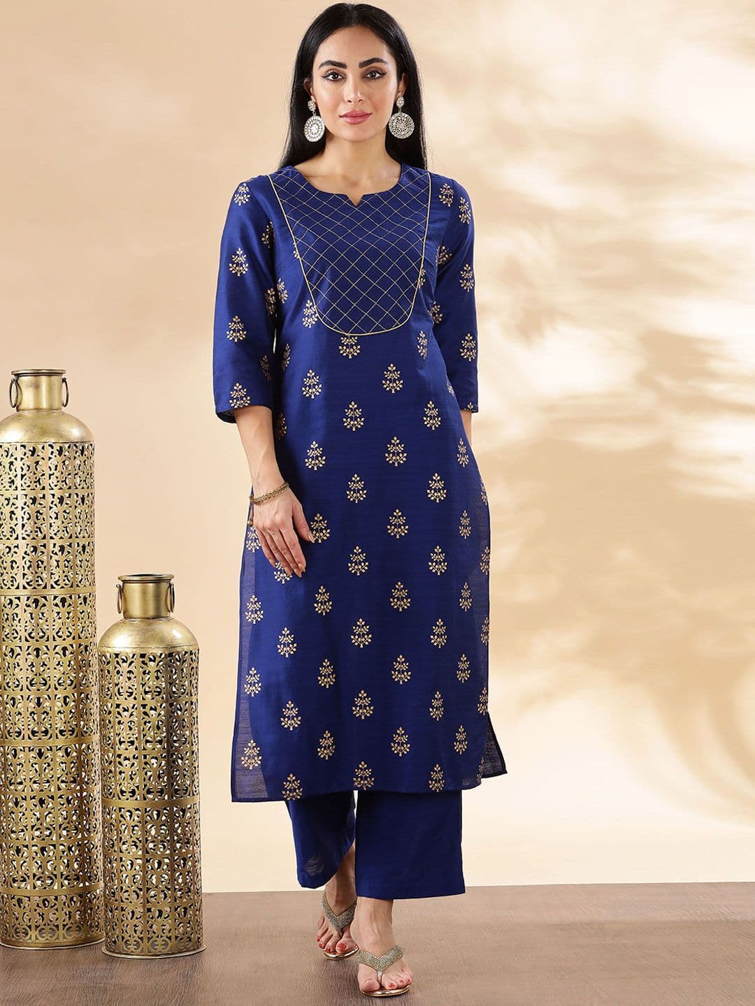 Anouk Ethnic Motifs Printed Thread Work Notch Neck Straight Kurta With Palazzos - view 1