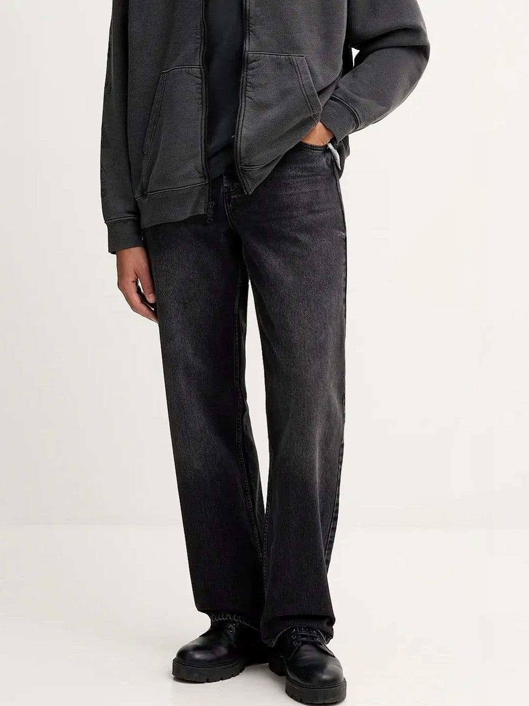 YAMEETFIT Men Jean Straight Fit Mid-Rise Jeans - view 1