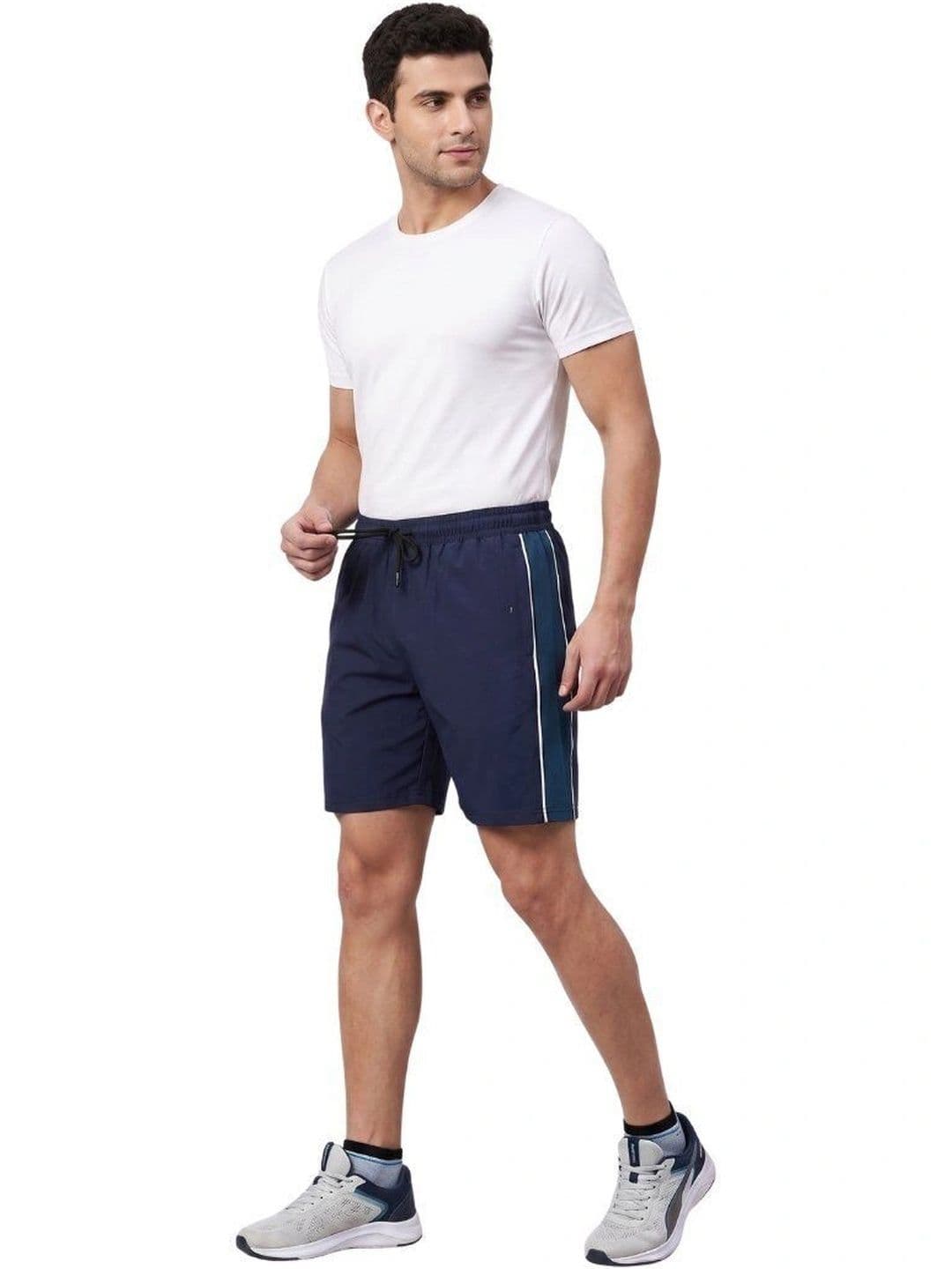 JUMP USA Men Colourblocked Training or Gym Sports Shorts with Technology - view 1