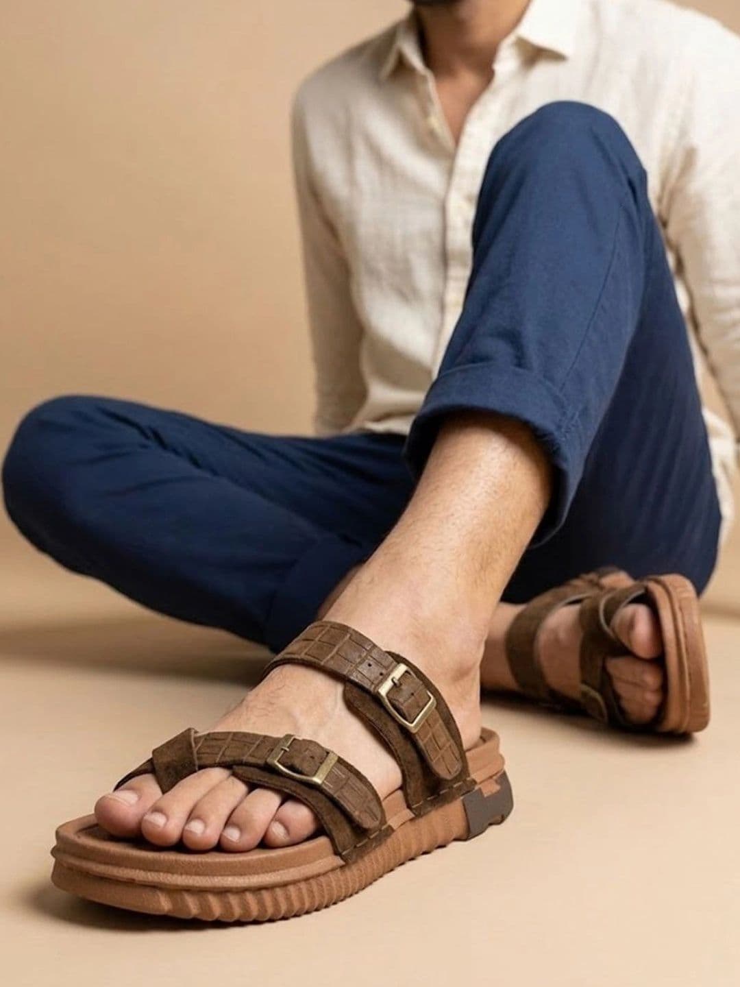 Fashion Victim Men Thong Flip-Flops - view 1