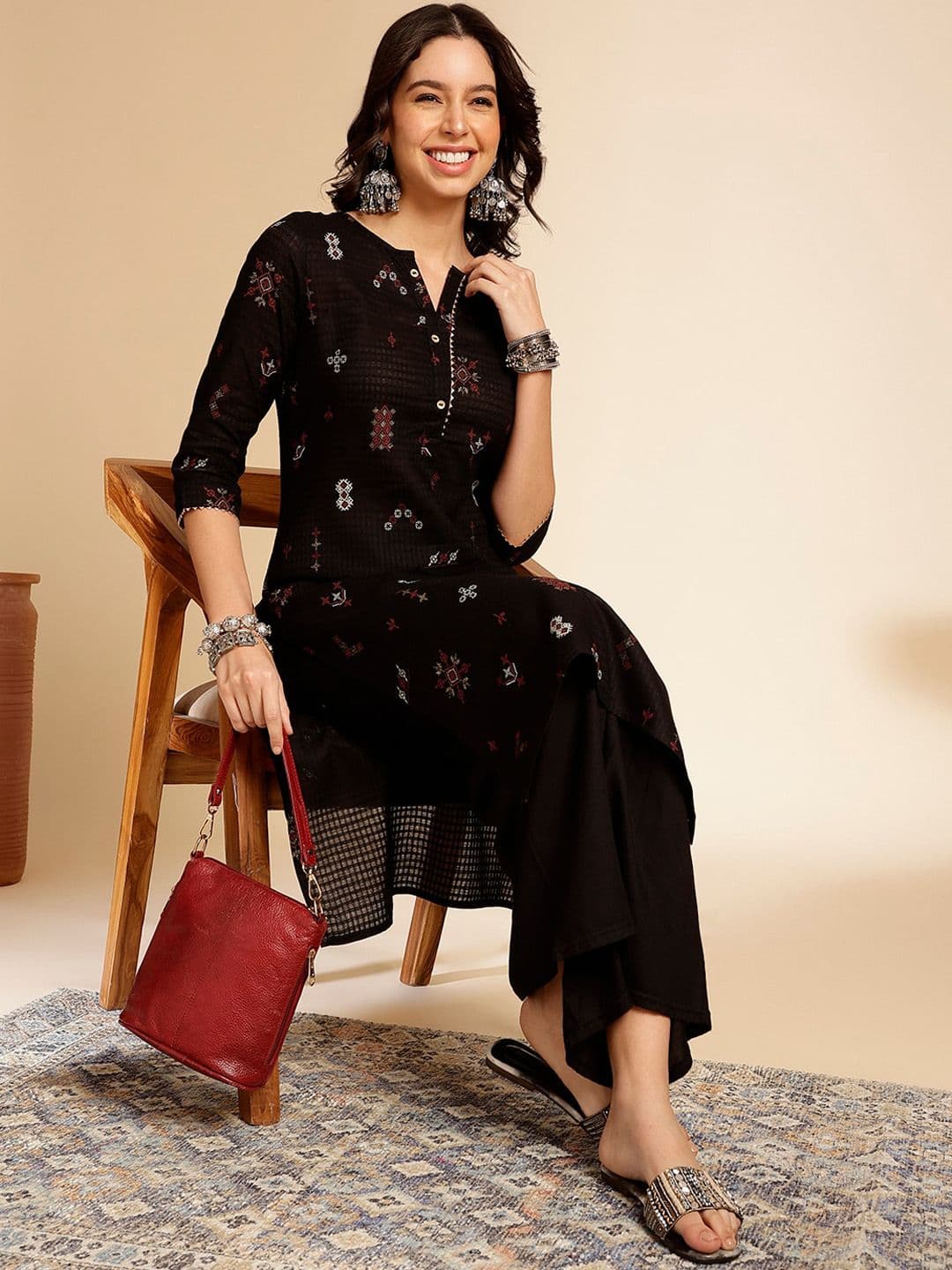 Anouk Black Ethnic Motifs Printed Round Neck Gotta Patti Cotton Straight Kurta - view 1