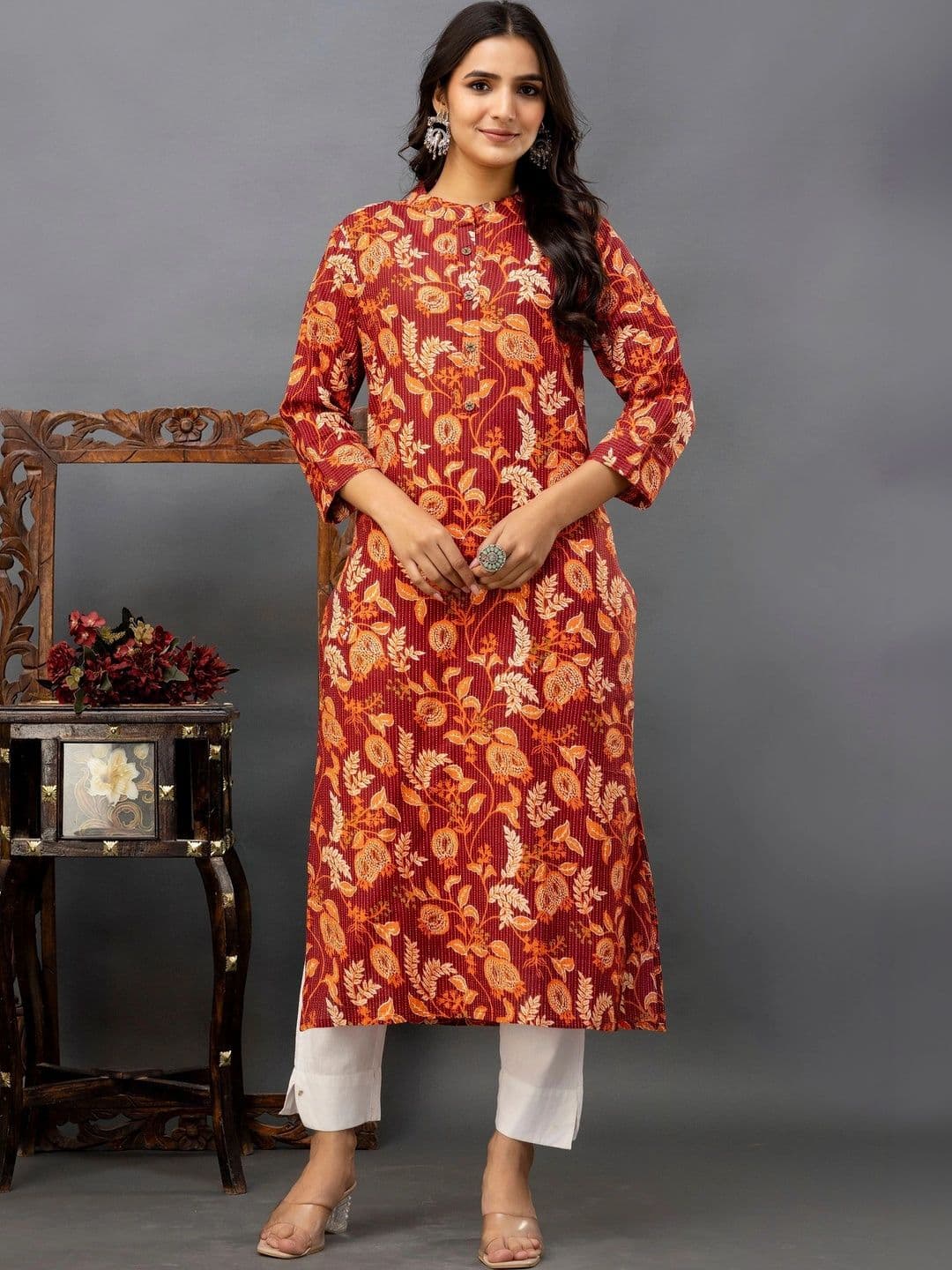 Sangria Women Floral Printed Kurta - view 1