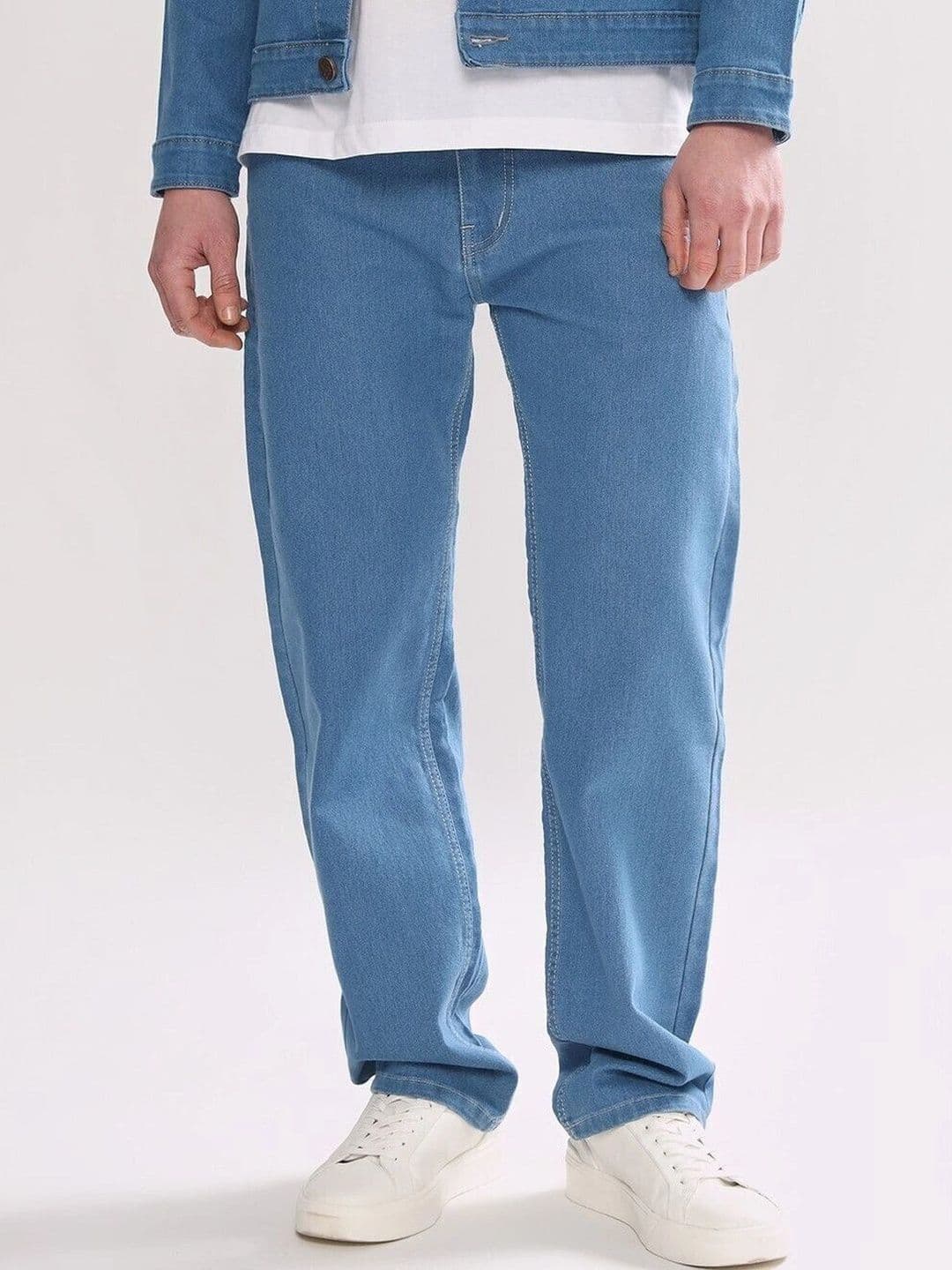 LEVORCE Men Relaxed Fit Mid-Rise Stretchable Jeans - view 1