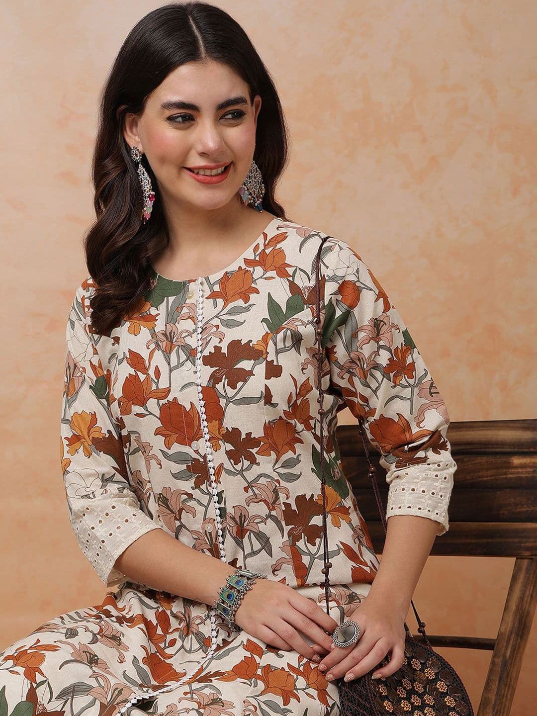 Anouk Women Floral Printed Thread Work Kurta - view 1