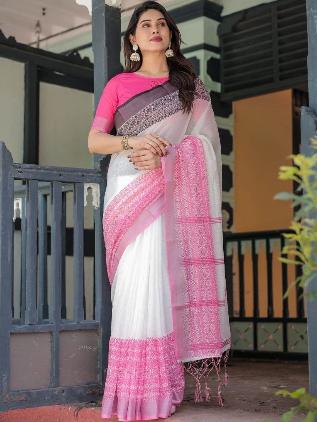 HERE&NOW Linen Blend Bhagalpuri Saree - view 1