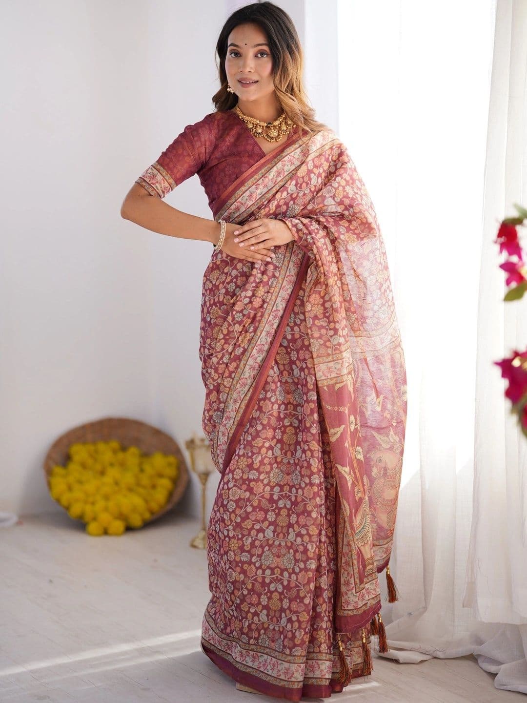 Panzora Kalamkari Linen Blend Designer Saree - view 1