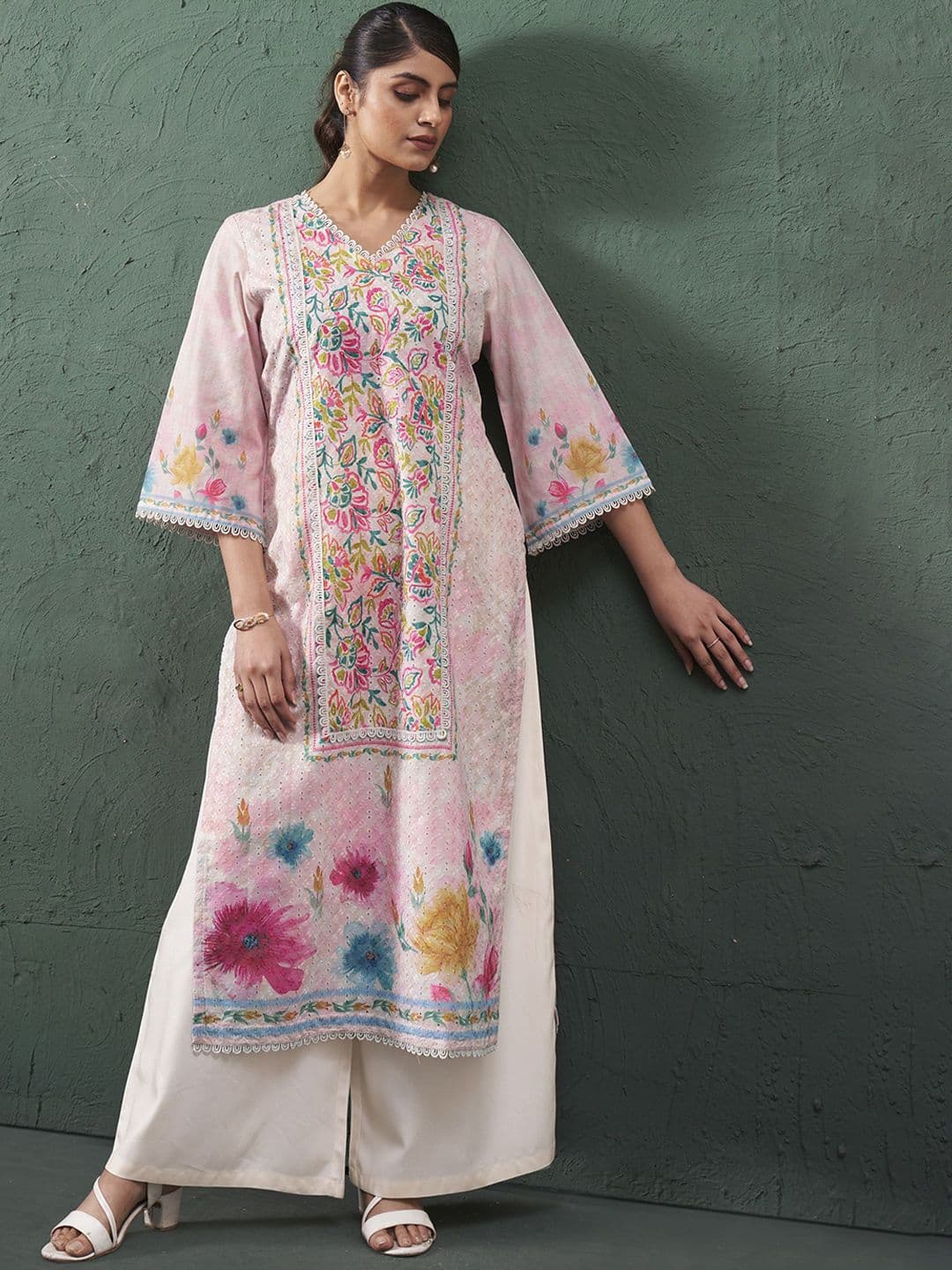 Anouk Floral Printed V-Neck Pure Cotton Straight Kurta - view 1
