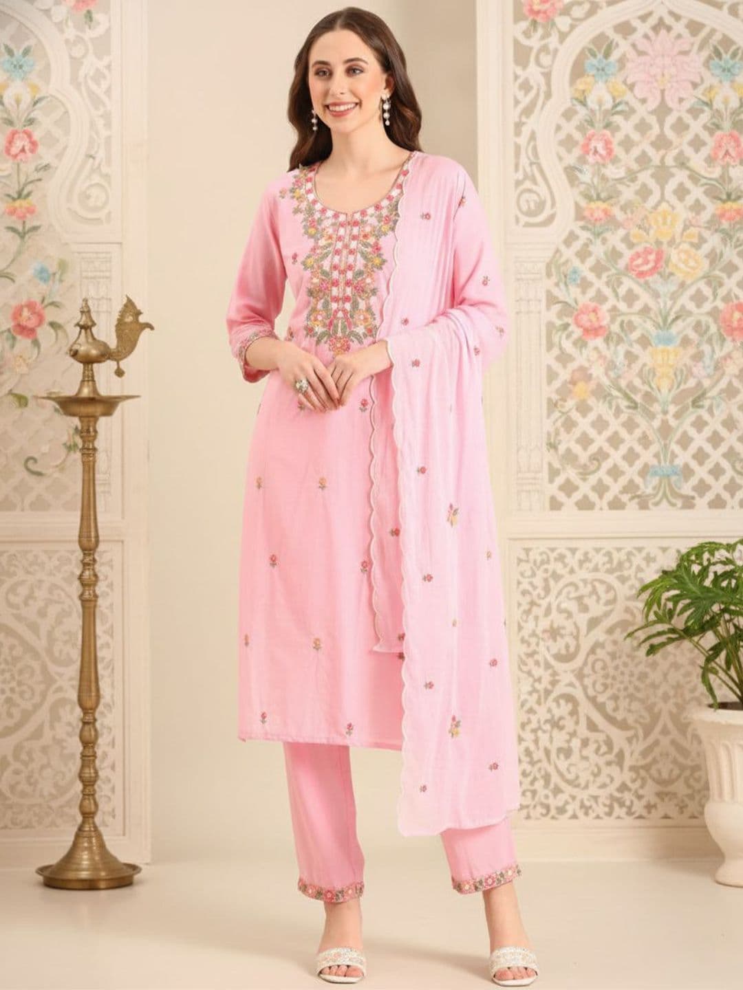 Anouk Women Floral Embroidered Regular Thread Work Pure Cotton Kurta with Trousers & With Dupatta - view 1