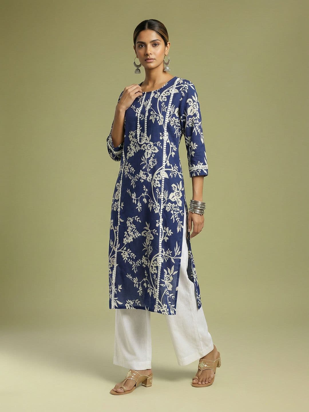 Anouk Women Floral Printed Straight Kurta - view 1