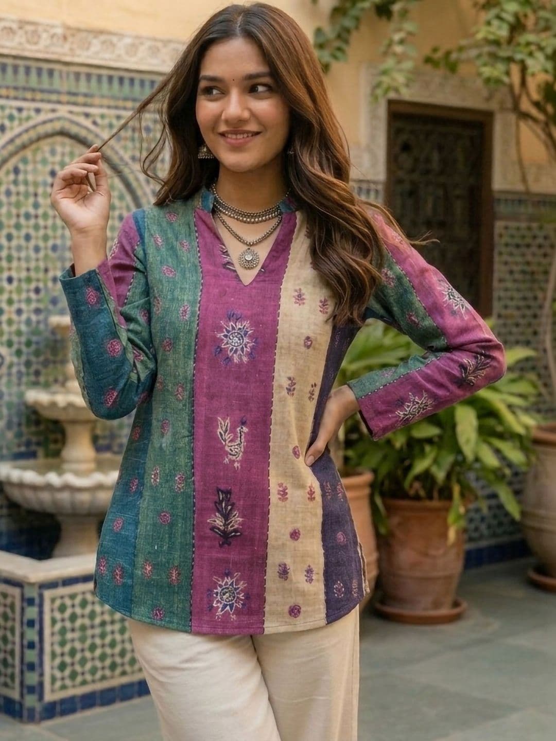 Anouk Mirage Printed V-Neck Kurti - view 1