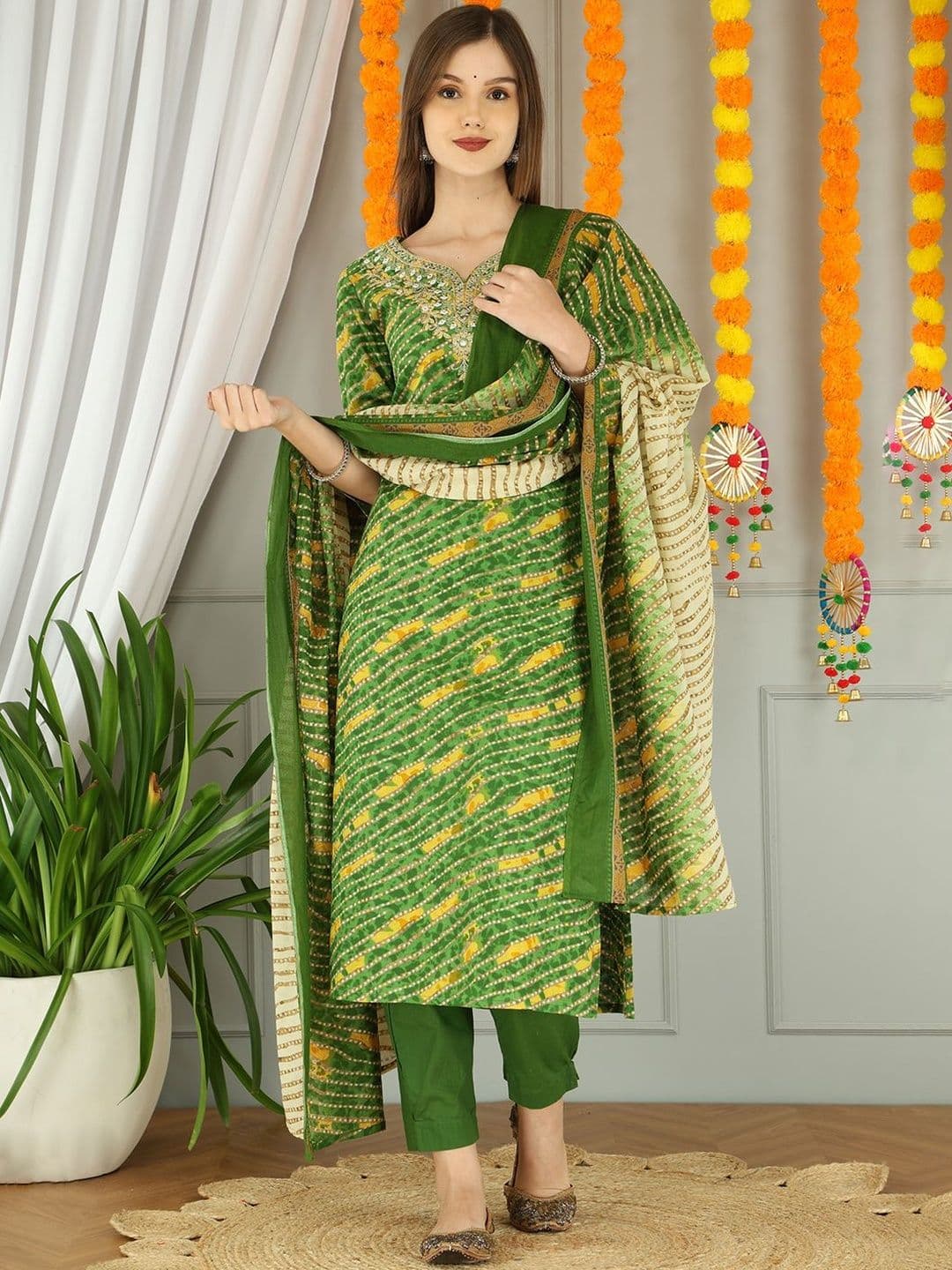 Anouk Women Leheriya Print Regular Thread Work Pure Cotton Kurta with Trousers & Dupatta - view 1