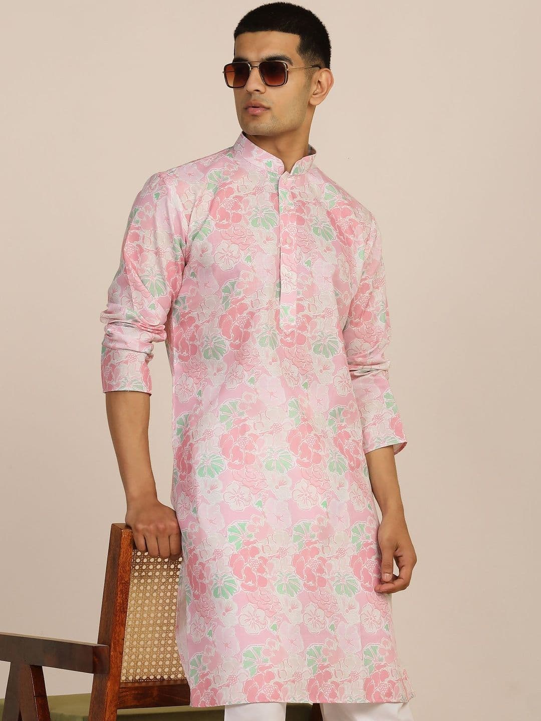 Anouk Mirage Ethnic Floral Printed Pink Kurta - view 1