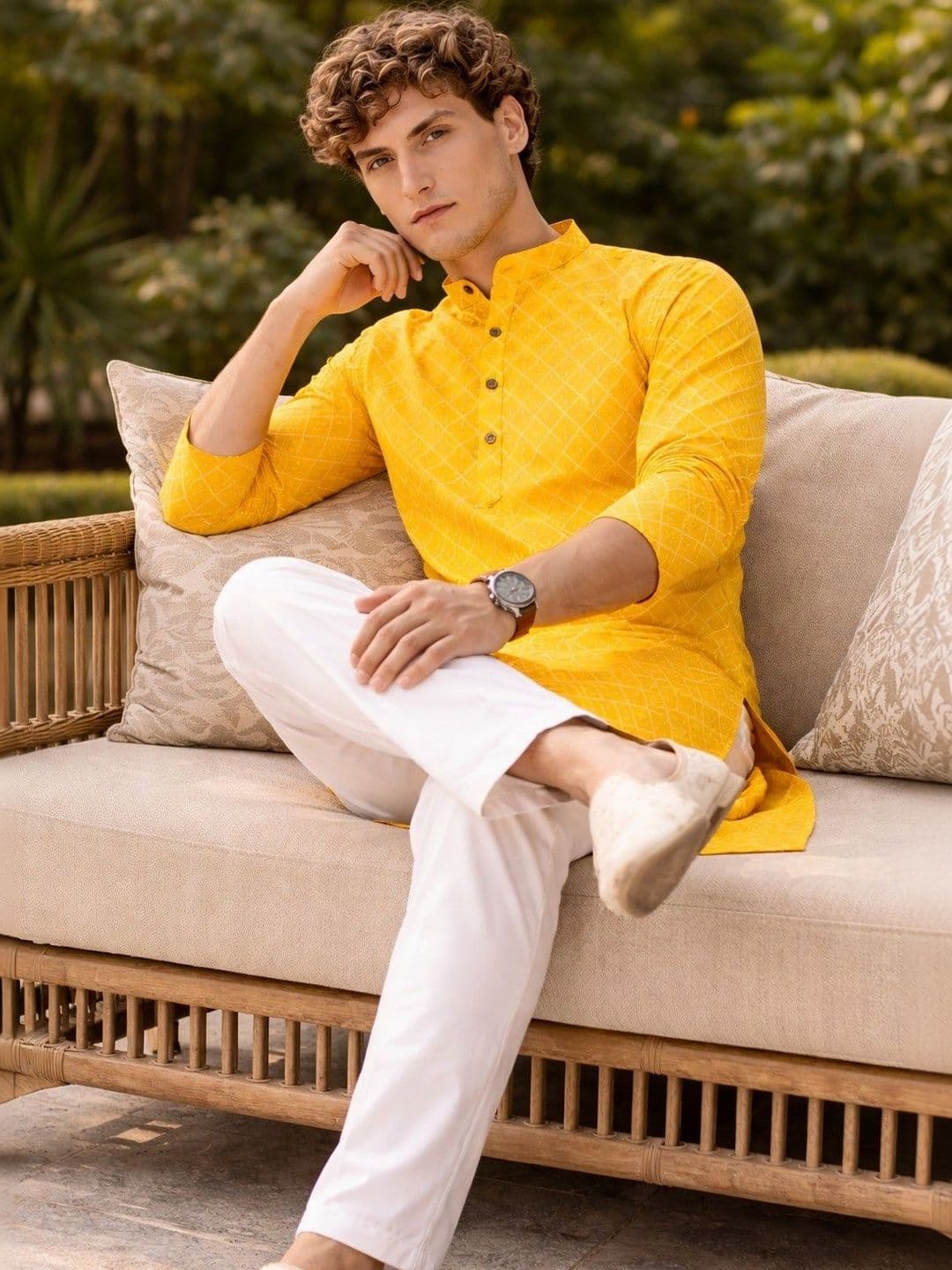 Anouk Printed Mandarin Collar Knee Length Straight Kurta - view 1