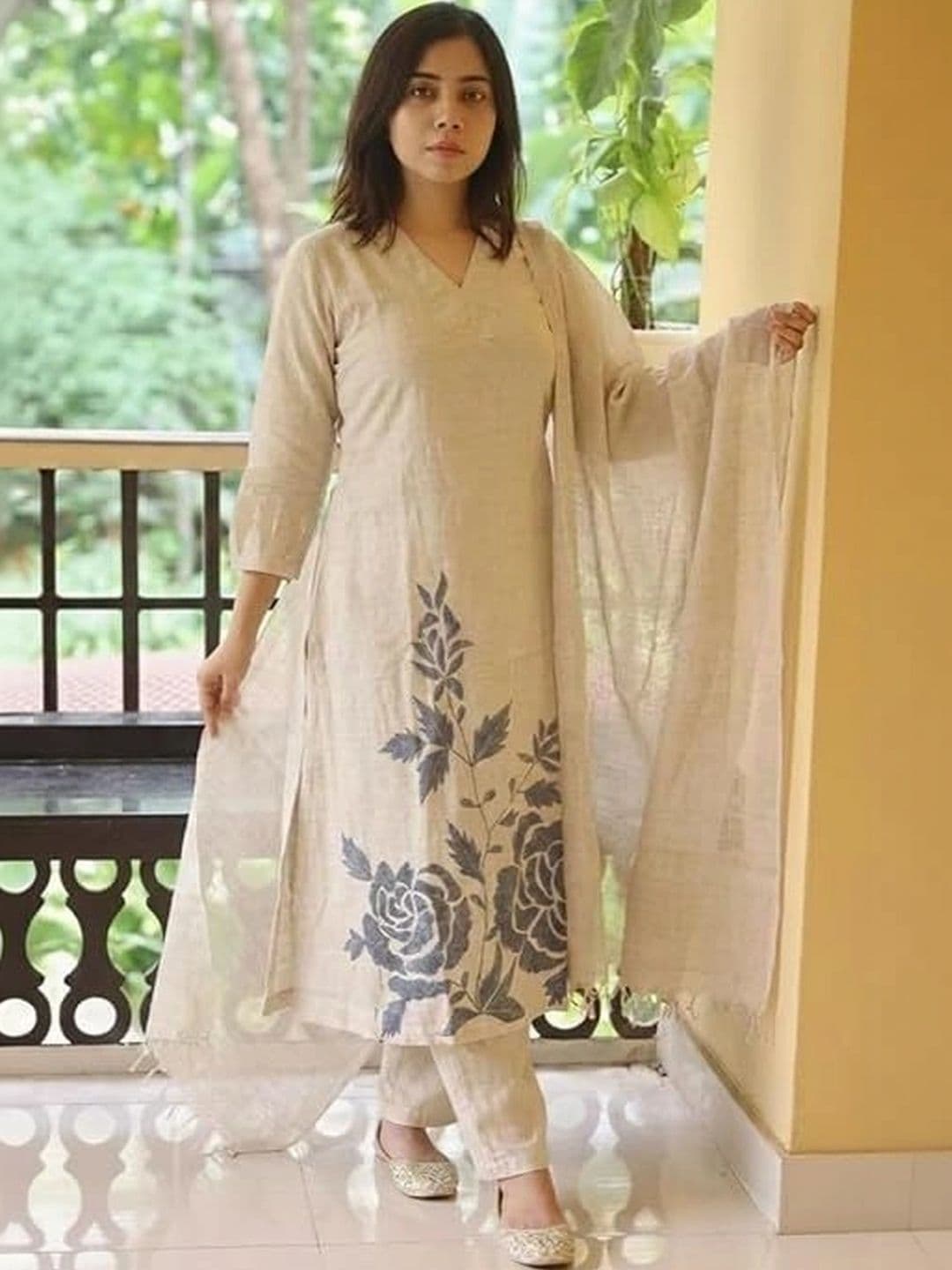 rz garments Women Floral Embroidered Regular Kurta with Trousers & With Dupatta - view 1