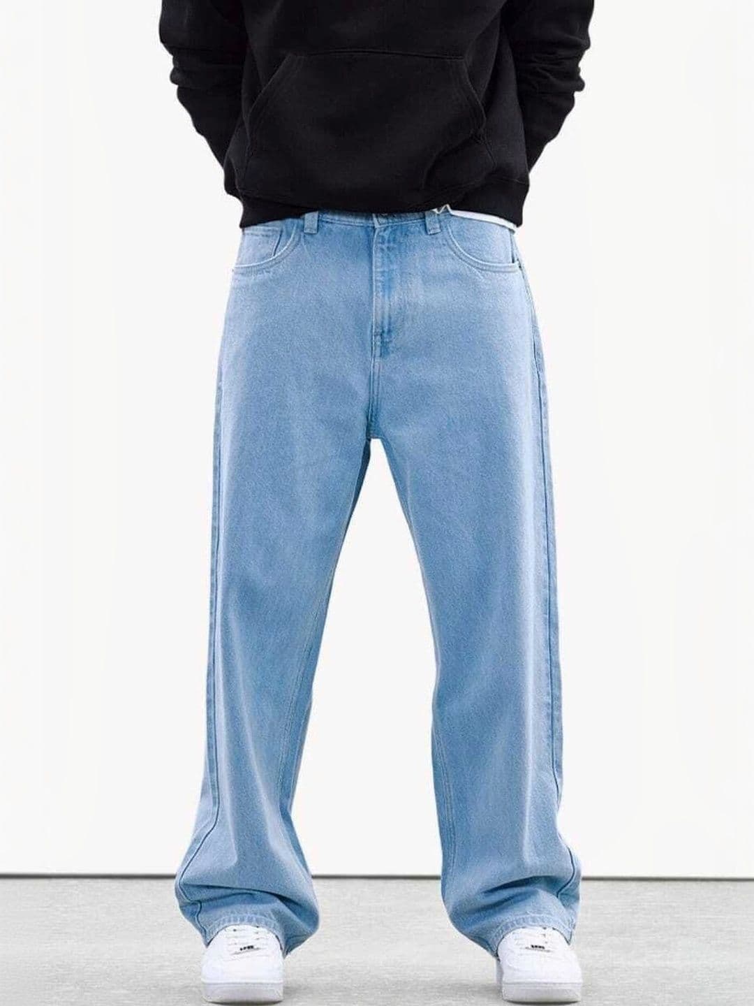 MAAHIT Men Relaxed Fit Mid-Rise Stretchable Jeans - view 1