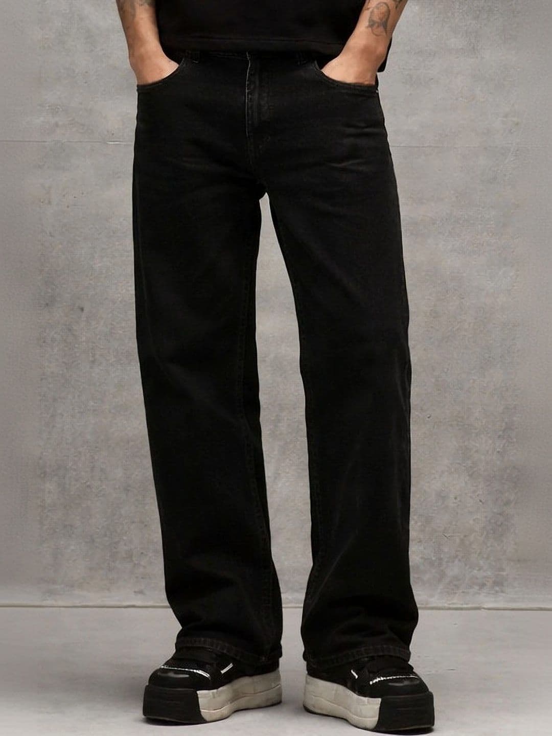 MAAHIT Men Relaxed Fit Mid-Rise Stretchable Jeans - view 1