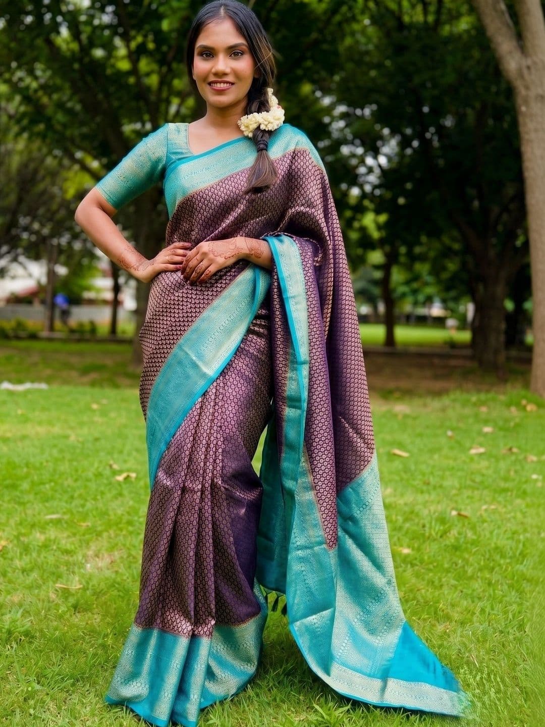 Zimzims Woven Design Zari Art Silk Banarasi Saree - view 1