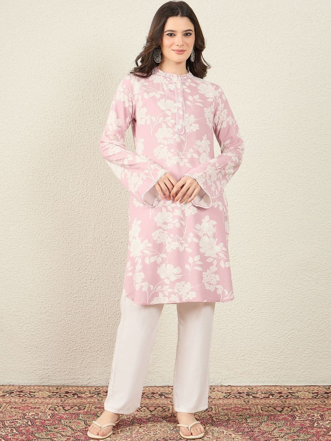 Anouk Women Floral Printed Bell Sleeves Kurta - view 1