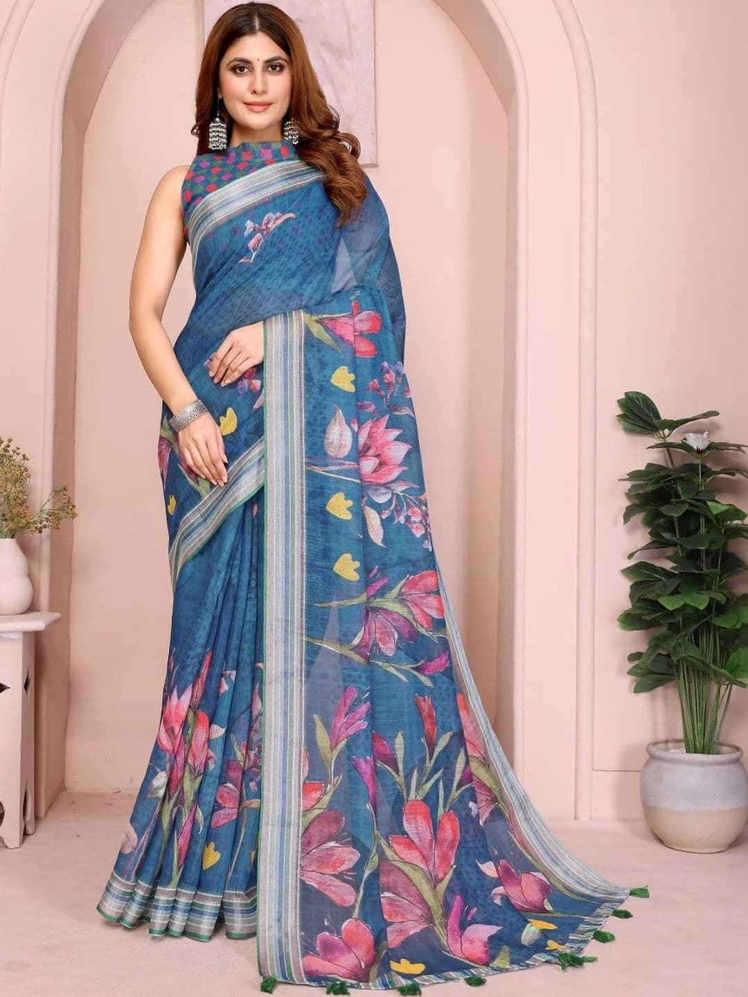JNK COLLECTION Ethnic Motifs Woven Design Saree - view 1
