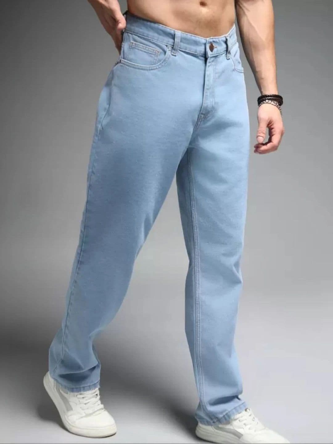 LEVORCE Men Relaxed Fit Mid-Rise Stretchable Jeans - view 1