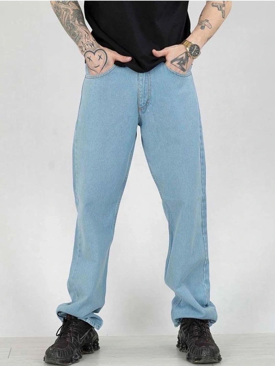 LEVORCE Men Relaxed Fit Mid-Rise Stretchable Jeans - view 1