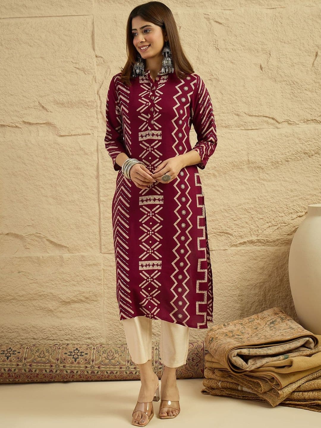 Anouk Women Geometric Printed Extended Sleeves Kurta - view 1