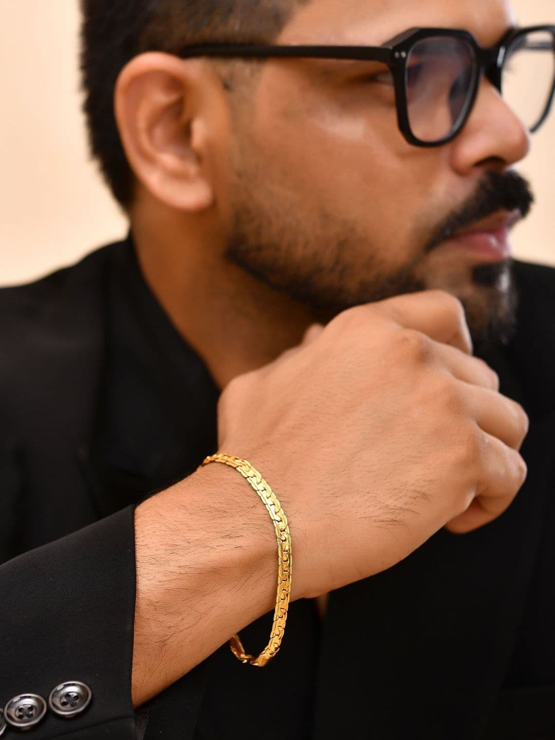 Anouk Men Handcrafted Gold-Plated Link Bracelet - view 1