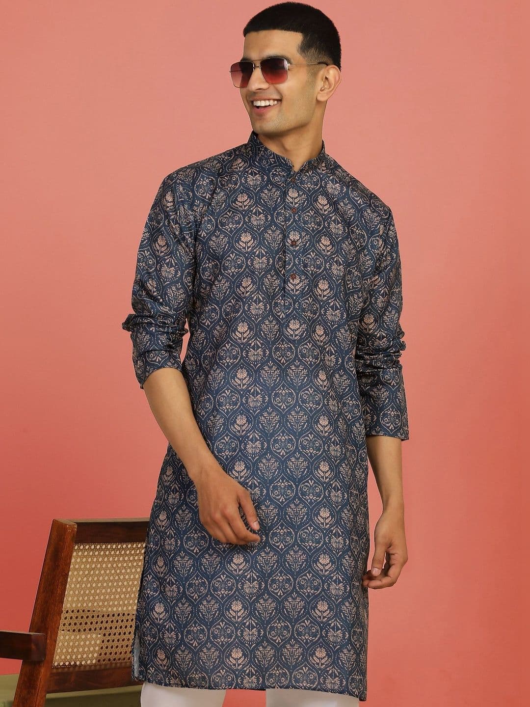 Anouk Mirage Floral Printed Blue Knee Length Kurta - view 1