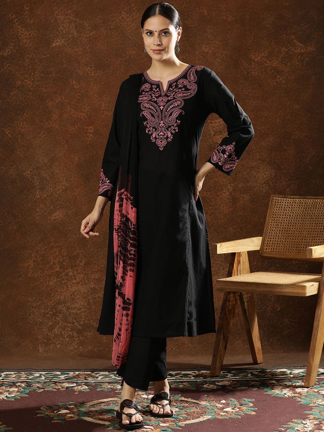 Anouk Women Ethnic Motifs Thread Work Cotton Kurta with Trousers & With Dupatta Kurta Sets - view 1