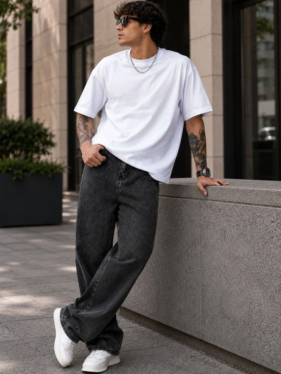 MAAHIT Men Relaxed Fit Mid-Rise Low Distress Stretchable Jeans - view 1