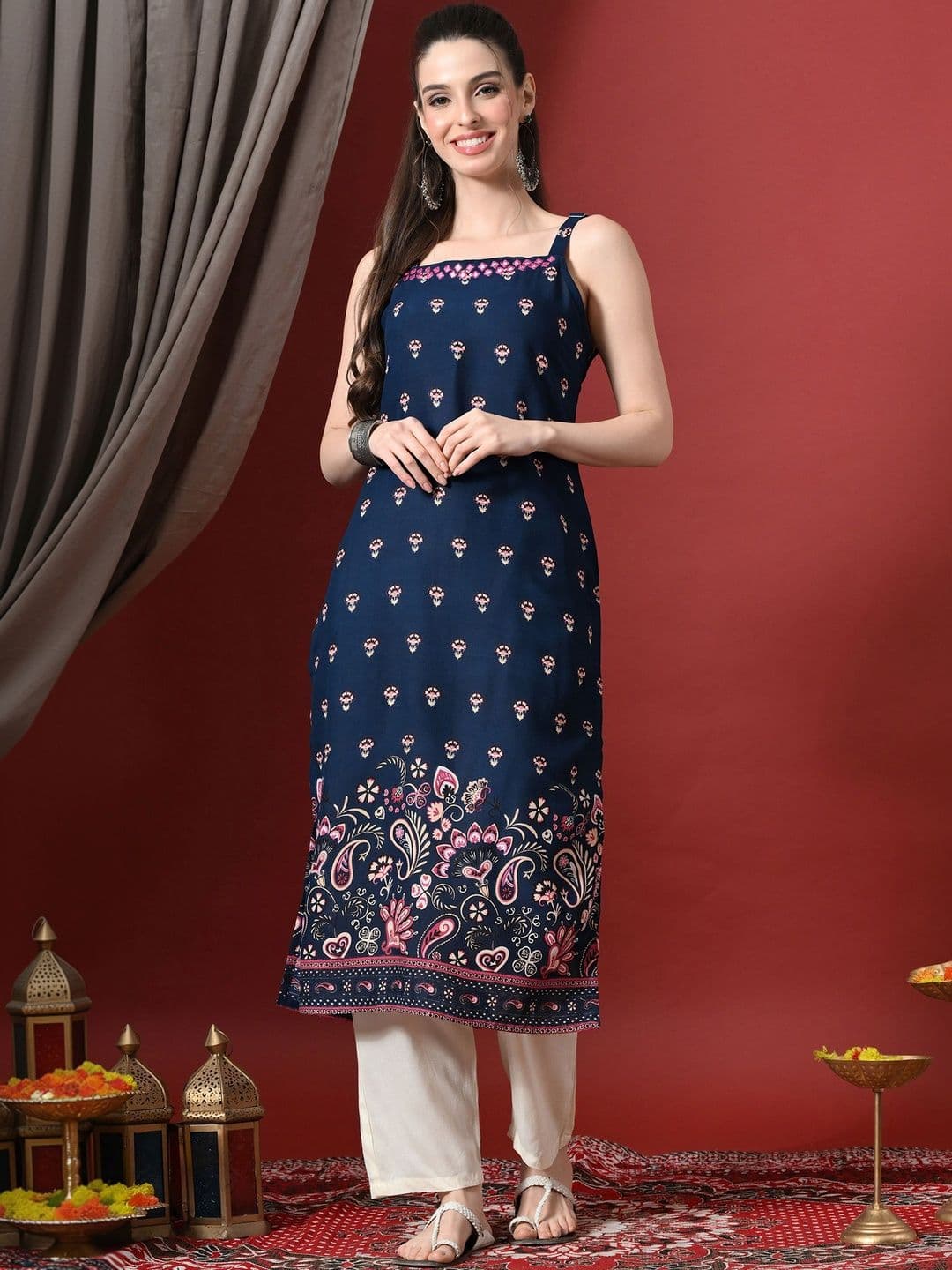 Anouk Mirage Women Floral Embroidered Thread Work Floral Kurta - view 1