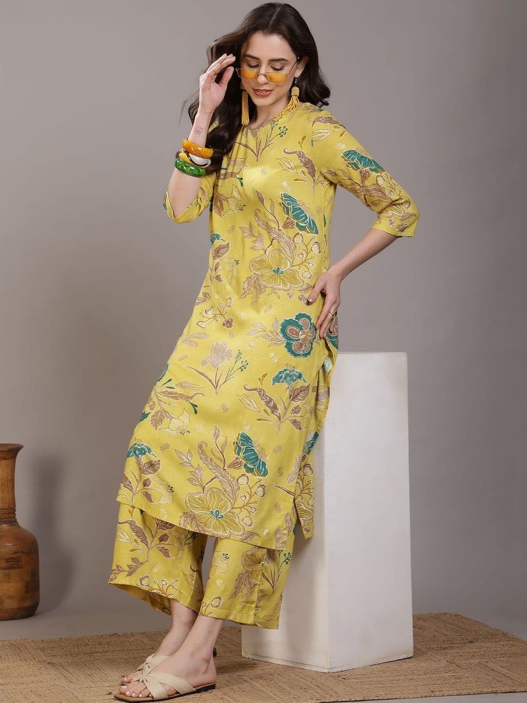 Anouk Women Ethnic Motifs Printed Regular Kurta with Palazzos - view 1