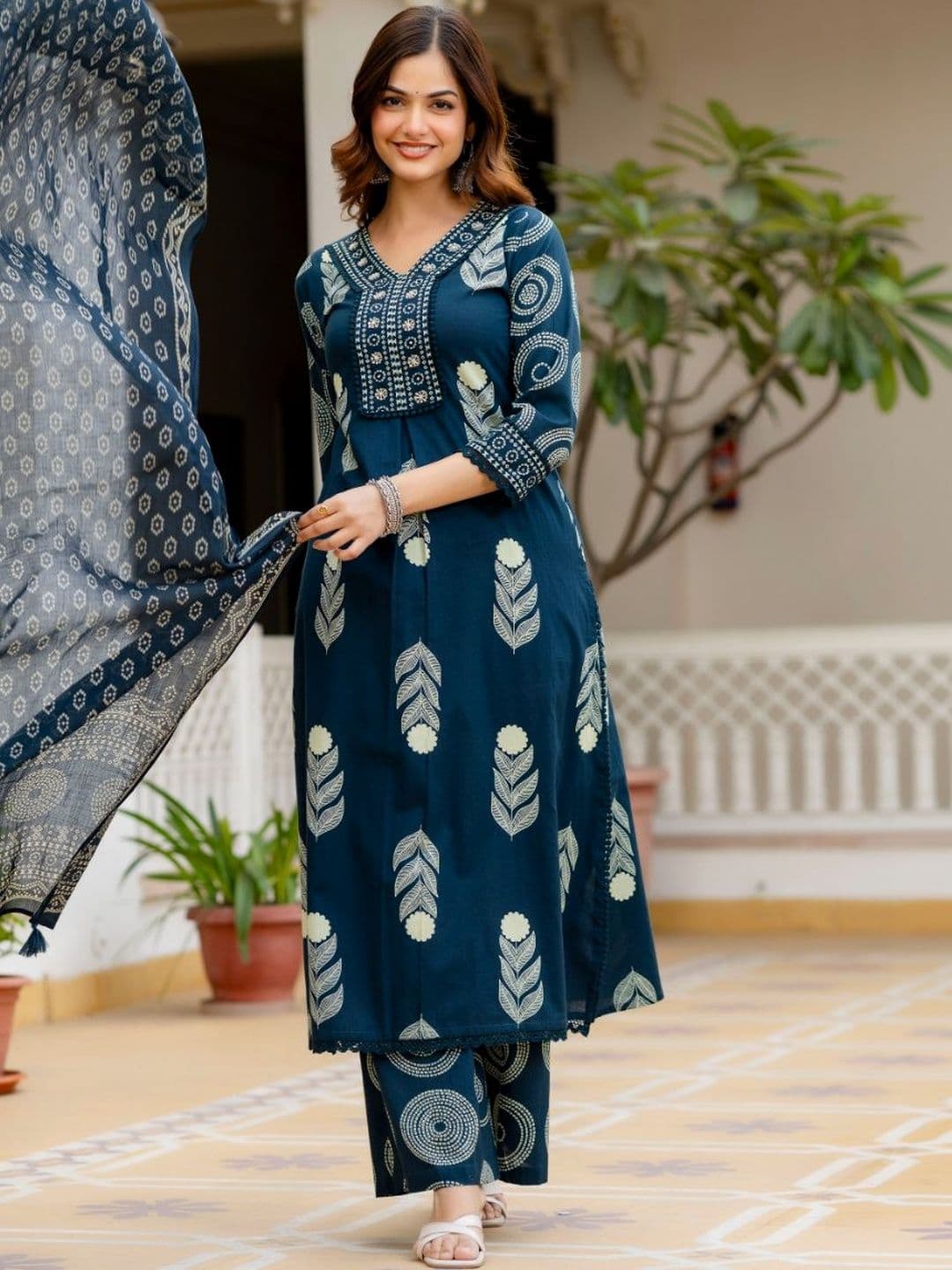 Anouk Women Ethnic Motifs Printed Regular Pure Cotton Kurta with Palazzos & With Dupatta - view 1