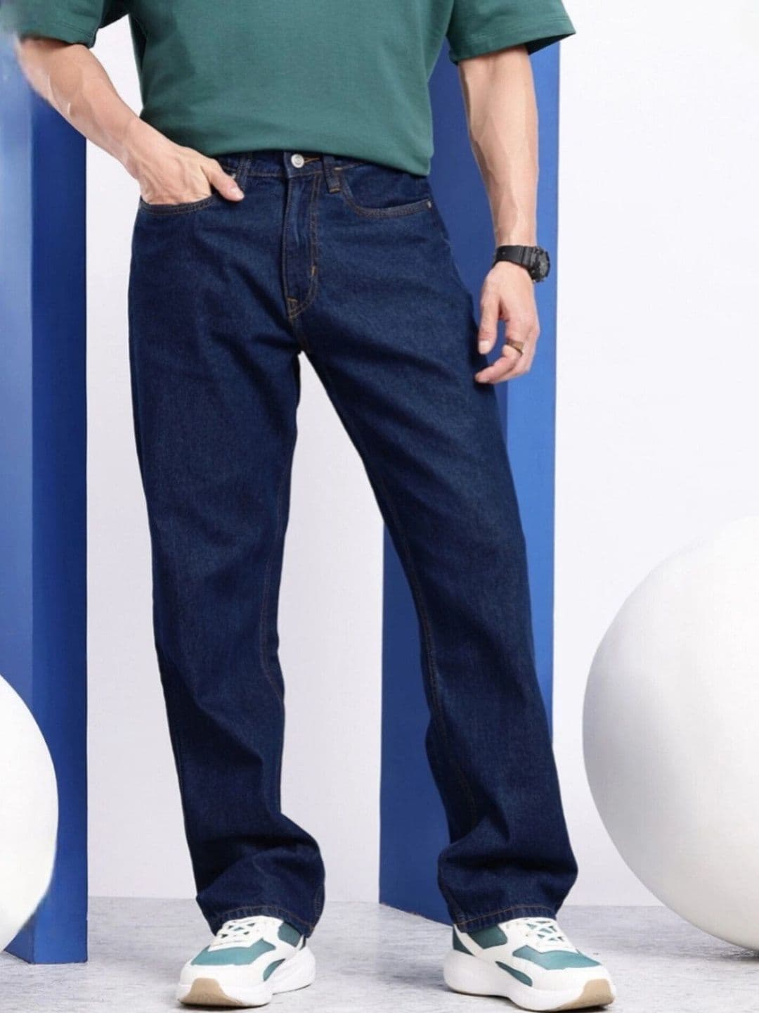 LEVORCE Men Relaxed Fit Mid-Rise Stretchable Jeans - view 1