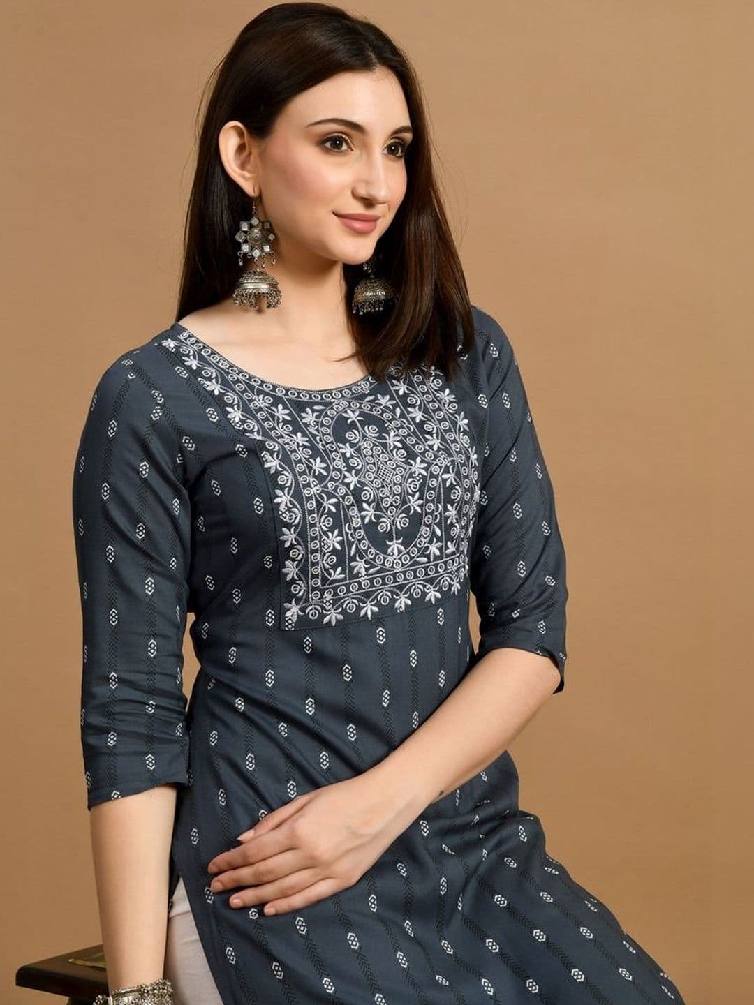 Anouk Mirage Women Ethnic Motifs Embroidered Gotta Patti Kurta - view 1