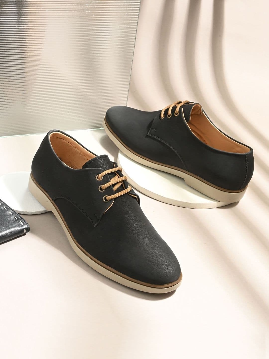 Anouk Men Round Toe Lace-Ups Formal Derbys - view 1