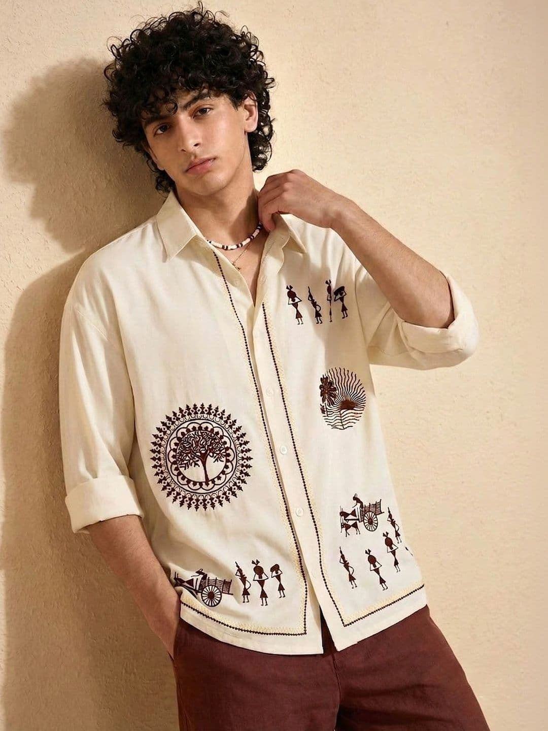 SRI VENKATESWARA FASHION Men Relaxed Fit Ethnic Motifs Printed Spread Collar Casual Shirt - view 1