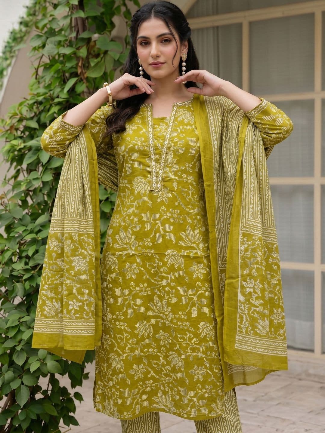 Anouk Women Ethnic Motifs Printed Regular Thread Work Pure Cotton Kurta with Trousers & With Dupatta - view 1