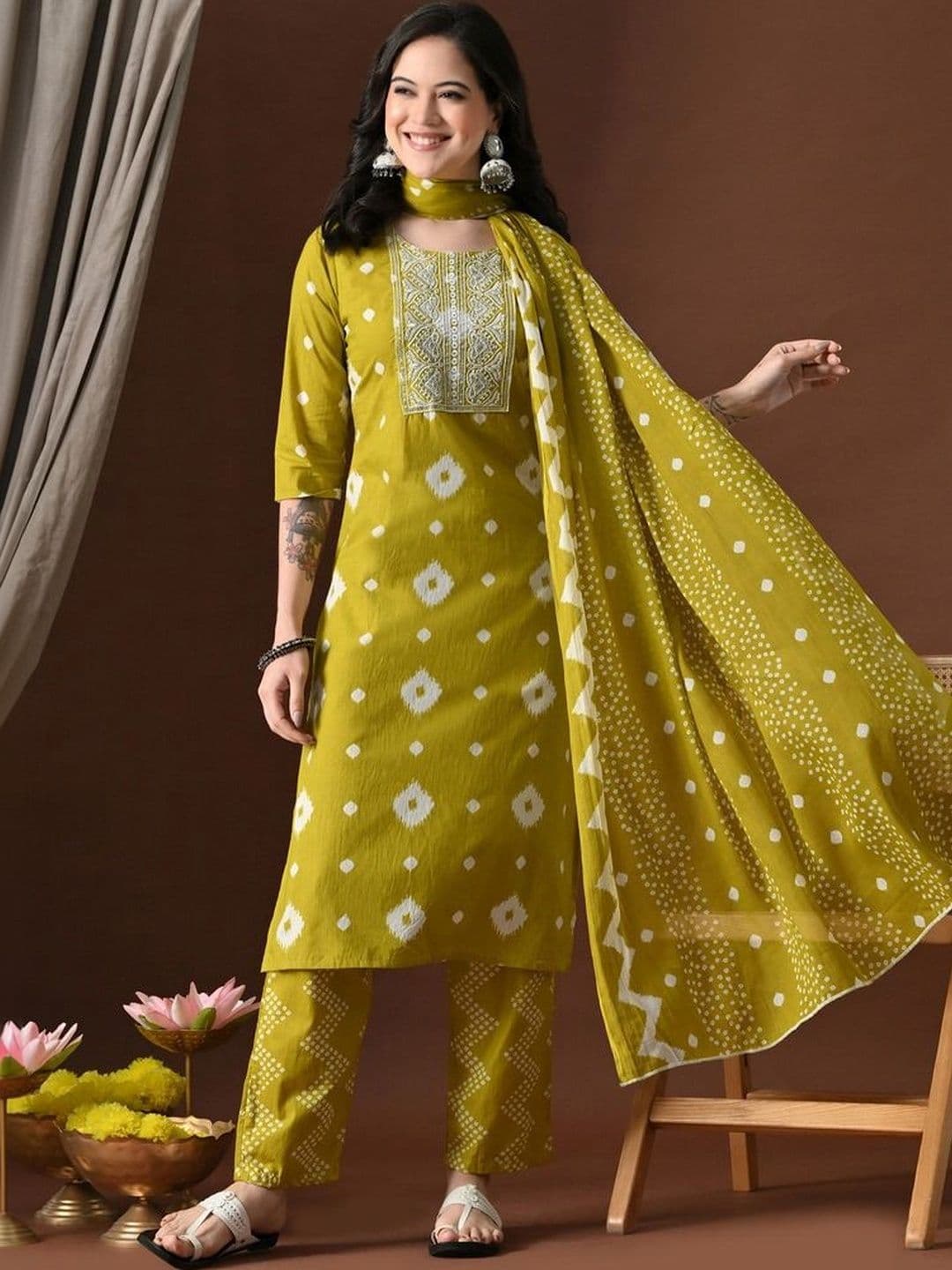 Anouk Women Ethnic Motifs Printed Regular Thread Work Pure Cotton Kurta with Trousers & With Dupatta - view 1
