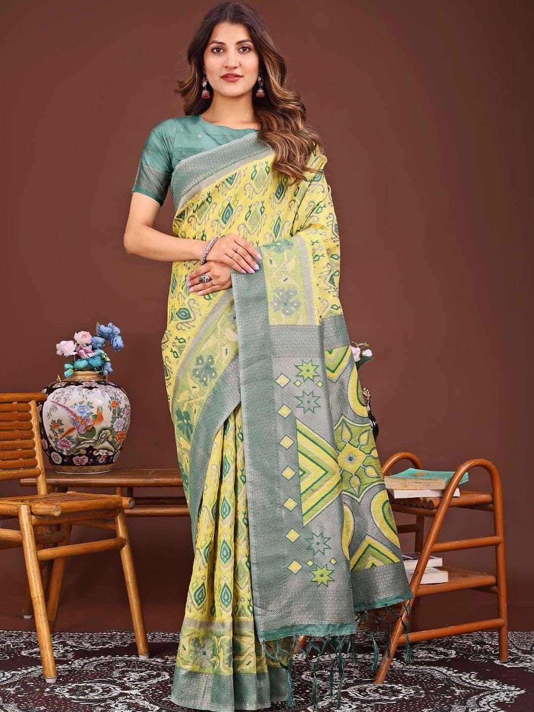 Anouk Paisley Zari Linen Blend Handloom Jamdani Saree - view 1