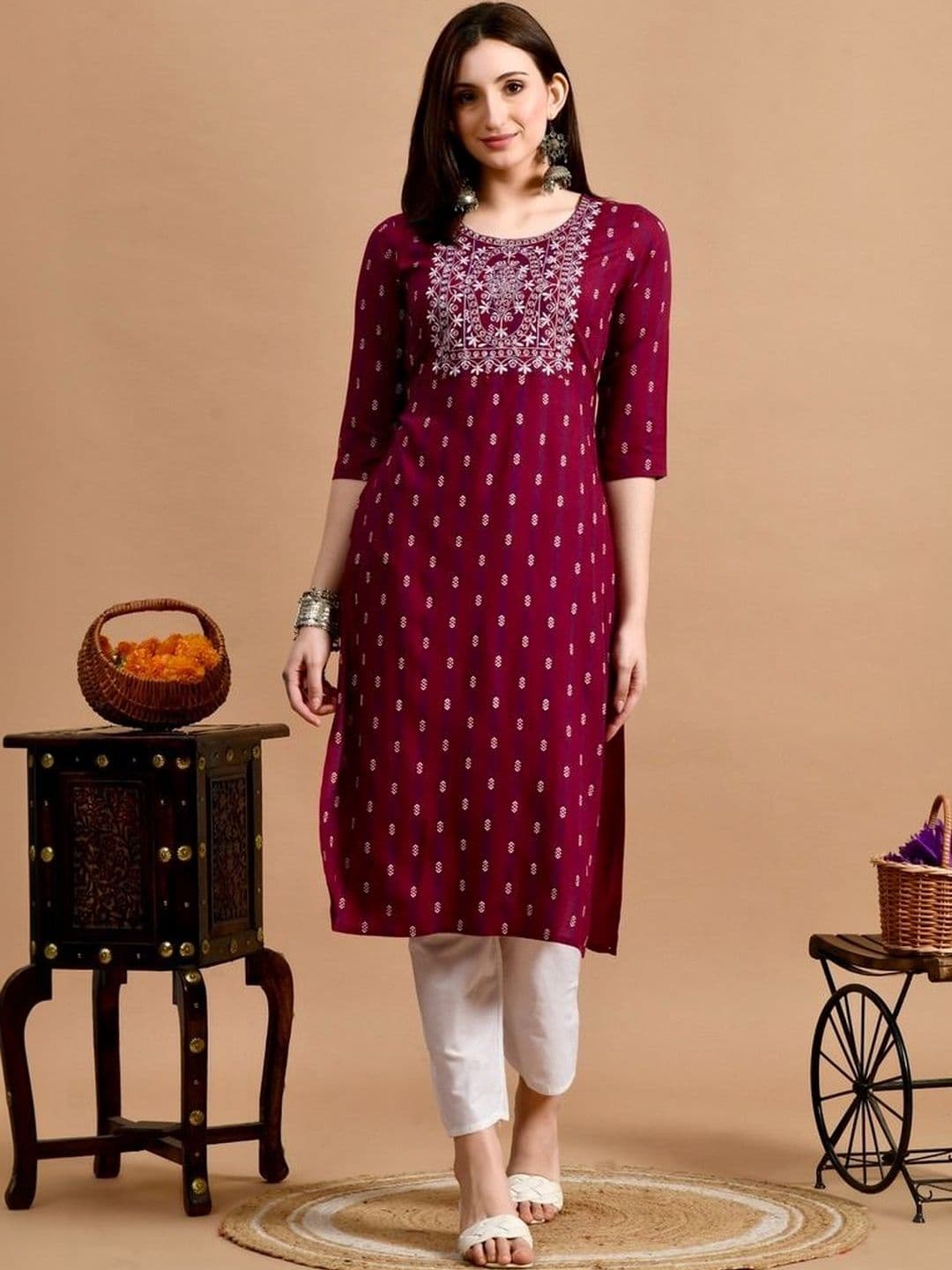 Anouk Women Ethnic Motifs Printed Thread Work Straight Kurta - view 1