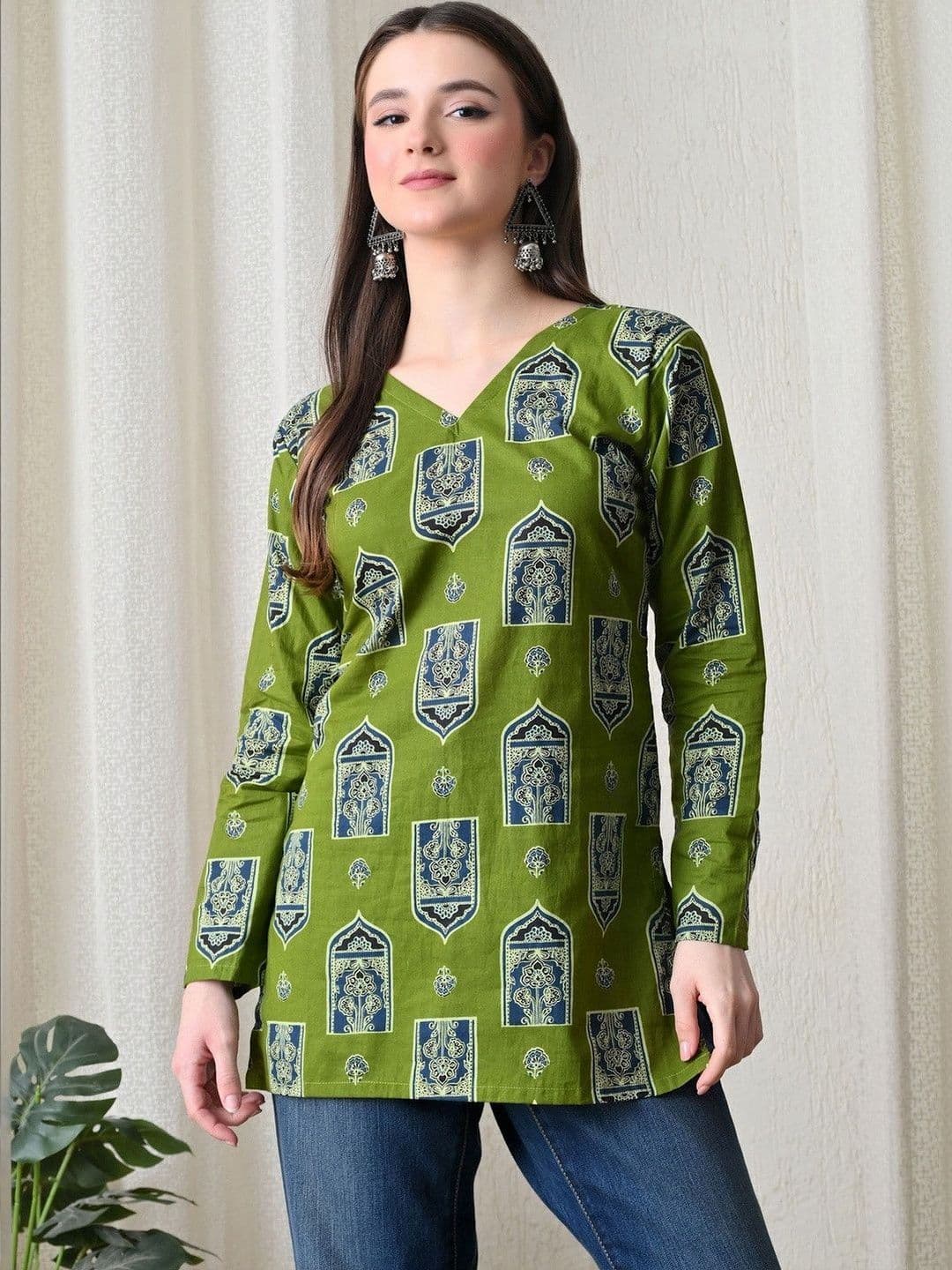 Anouk Ethnic Motifs Printed V-Neck Pure Cotton Blend Kurti - view 1