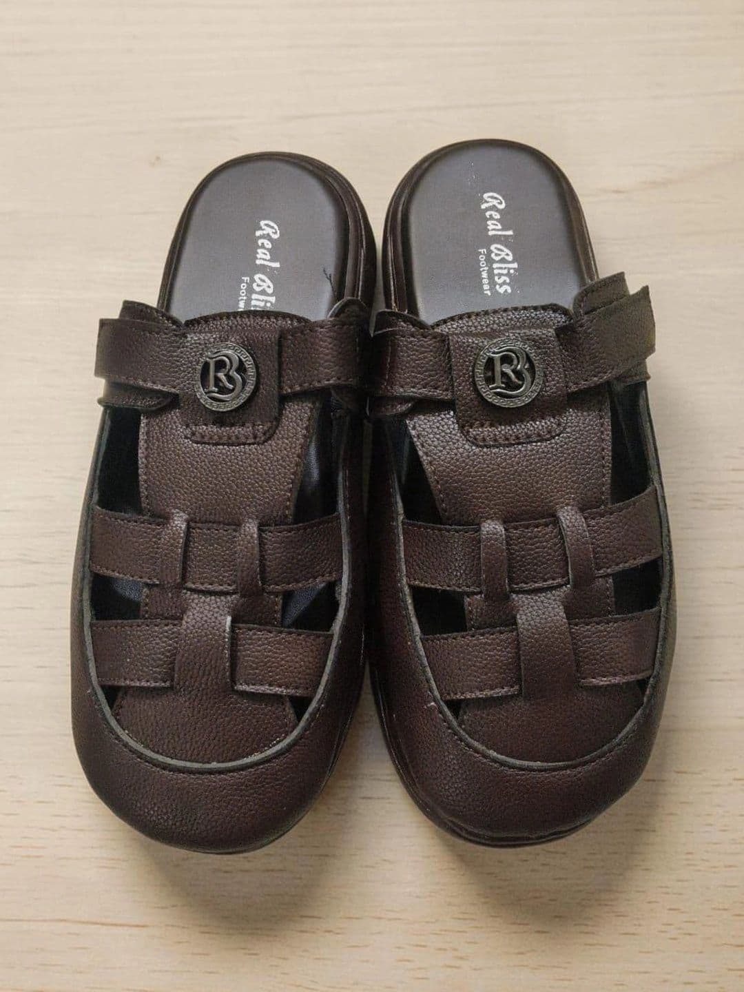 REAL BLISS FOOTWEAR Men Fisherman Sandals - view 1