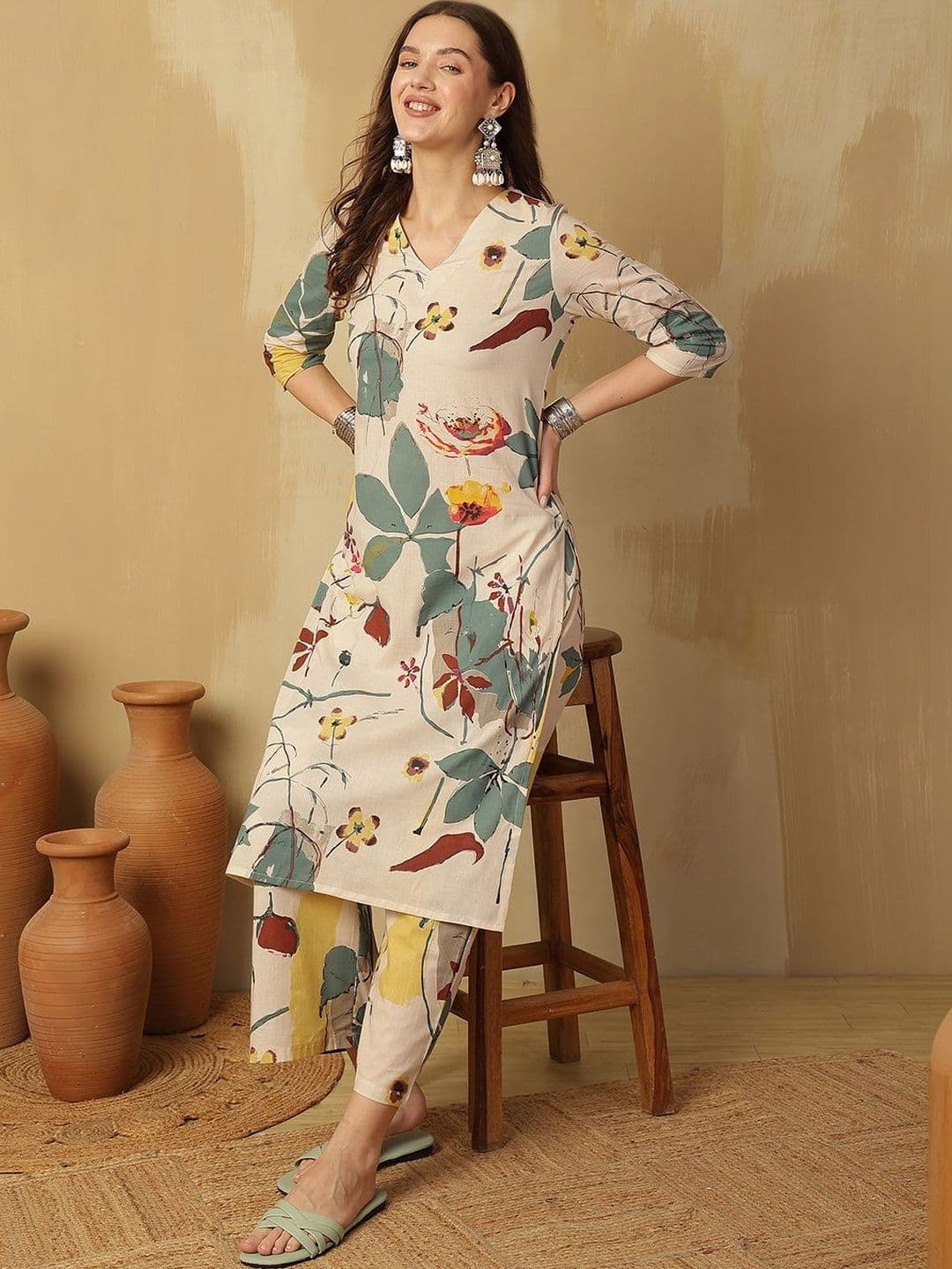 Anouk Women Floral Printed Regular Pure Cotton Kurta with Palazzos - view 1